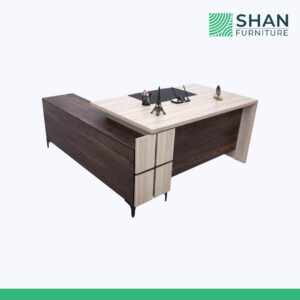 Simple Executive Table Design